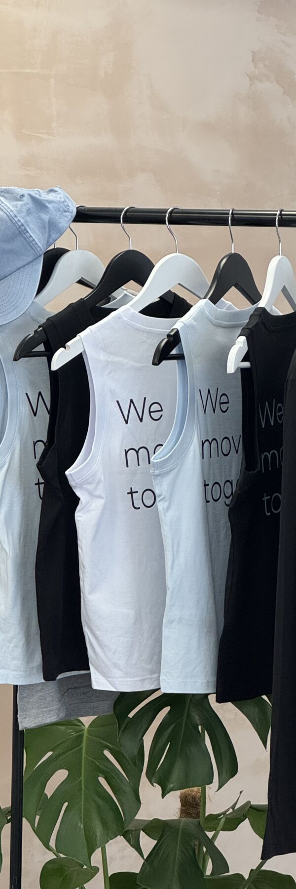 IMG_7737.jpg Thumbnail